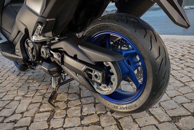 TMAX SX 2017