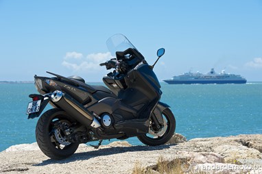 Vai um "cruzeiro" na TMAX 530?!...