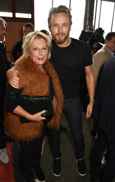 Jennifer Saunders e Alas Dhair Willis