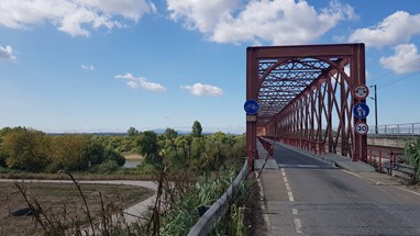 Ponte Rainha D. Amélia - margem esquerda