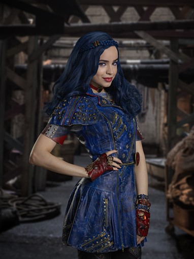 Sofia Carson - Evie