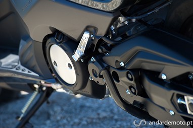 O que dizer dos pormenores da Yamaha TMAX 530 ABS...