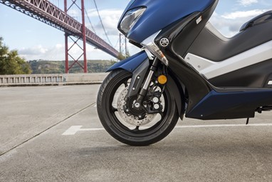 TMAX  DX 2017