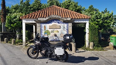 Fontanário em Casal Vasco