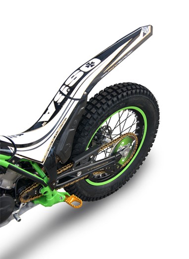 Factory R 300 2013