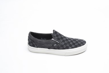 SLIP ON OVERWASHED BLACK CHECKER (72,90€)