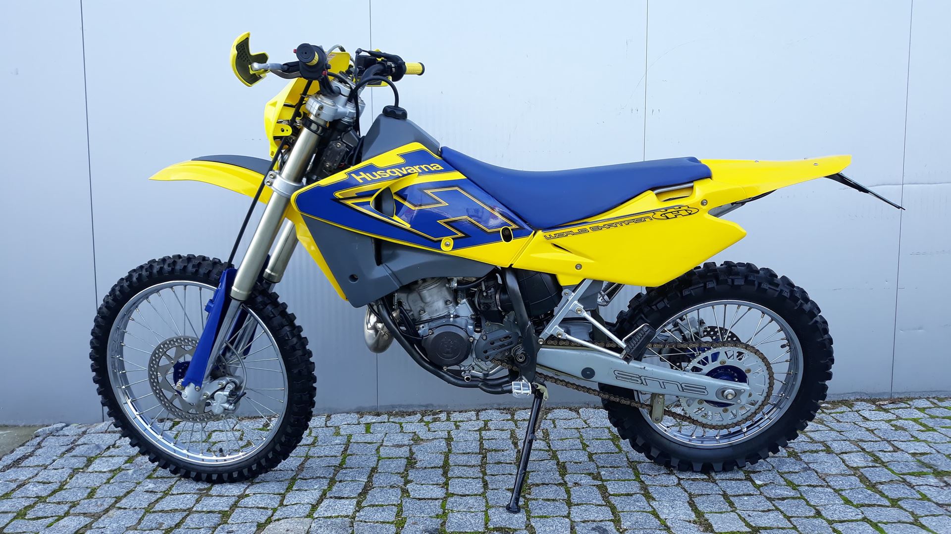 Husqvarna WRE 125  Moto Usada Preço € 2.950,00 - P27002 