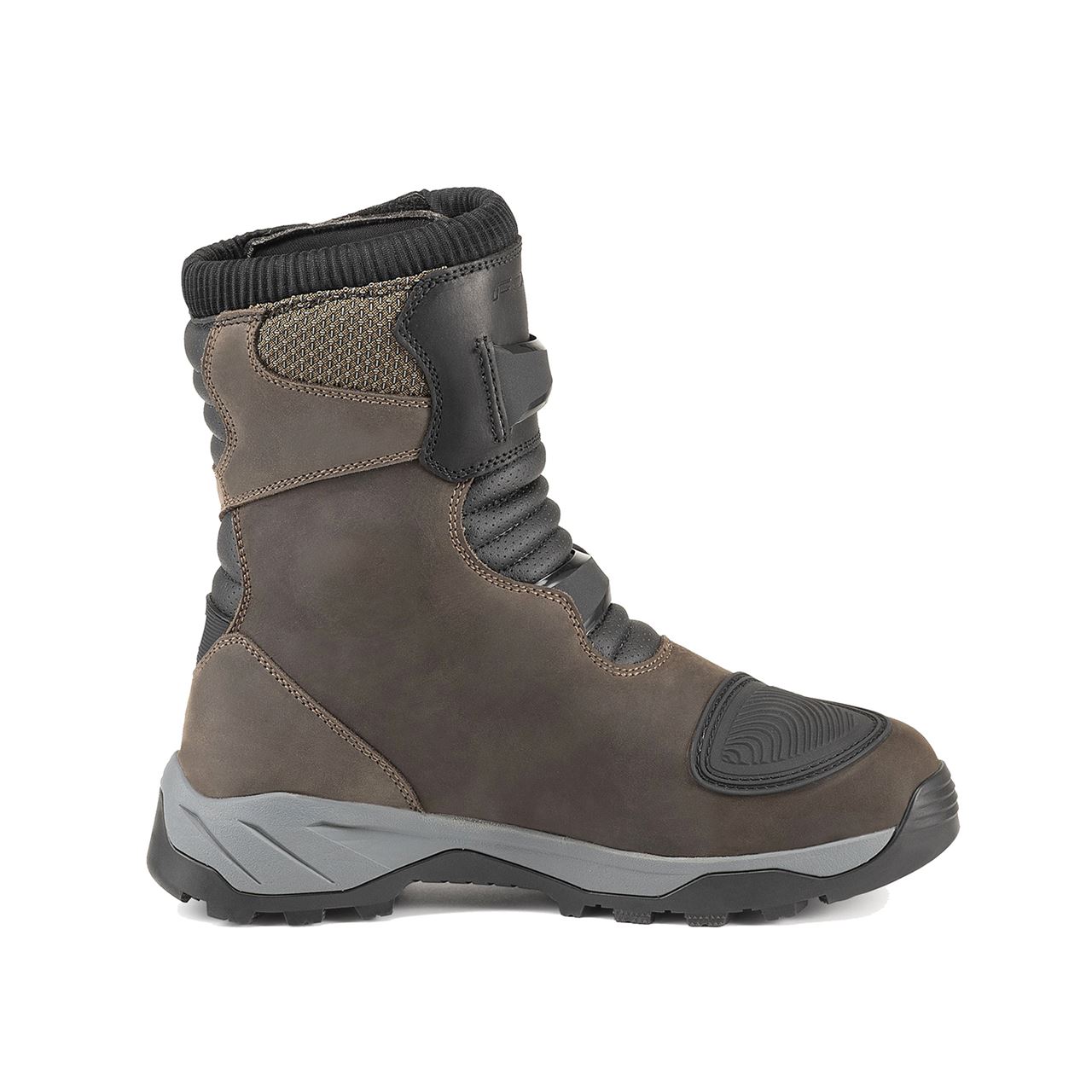 Bota FORMA ADVENTURE AIR LOW DRY Castanho | Botas