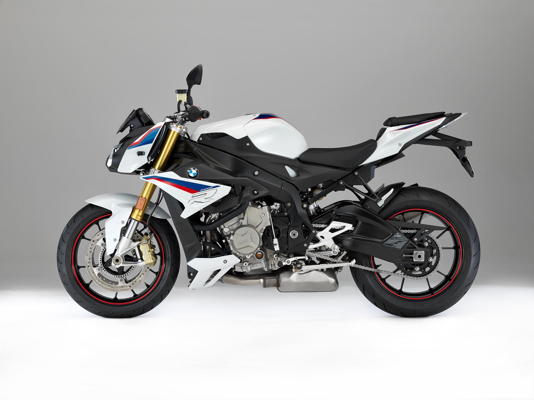BMW S  1000  R  Moto Roadster  Andar de Moto