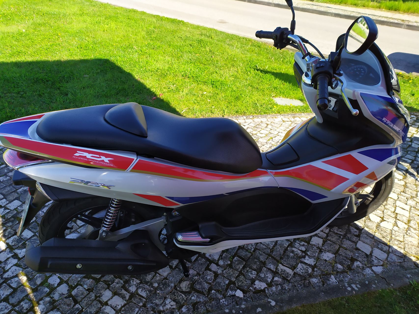 Honda 125 PCX Scooter Usada Preço € 2.100,00 P27392 Lousamotos