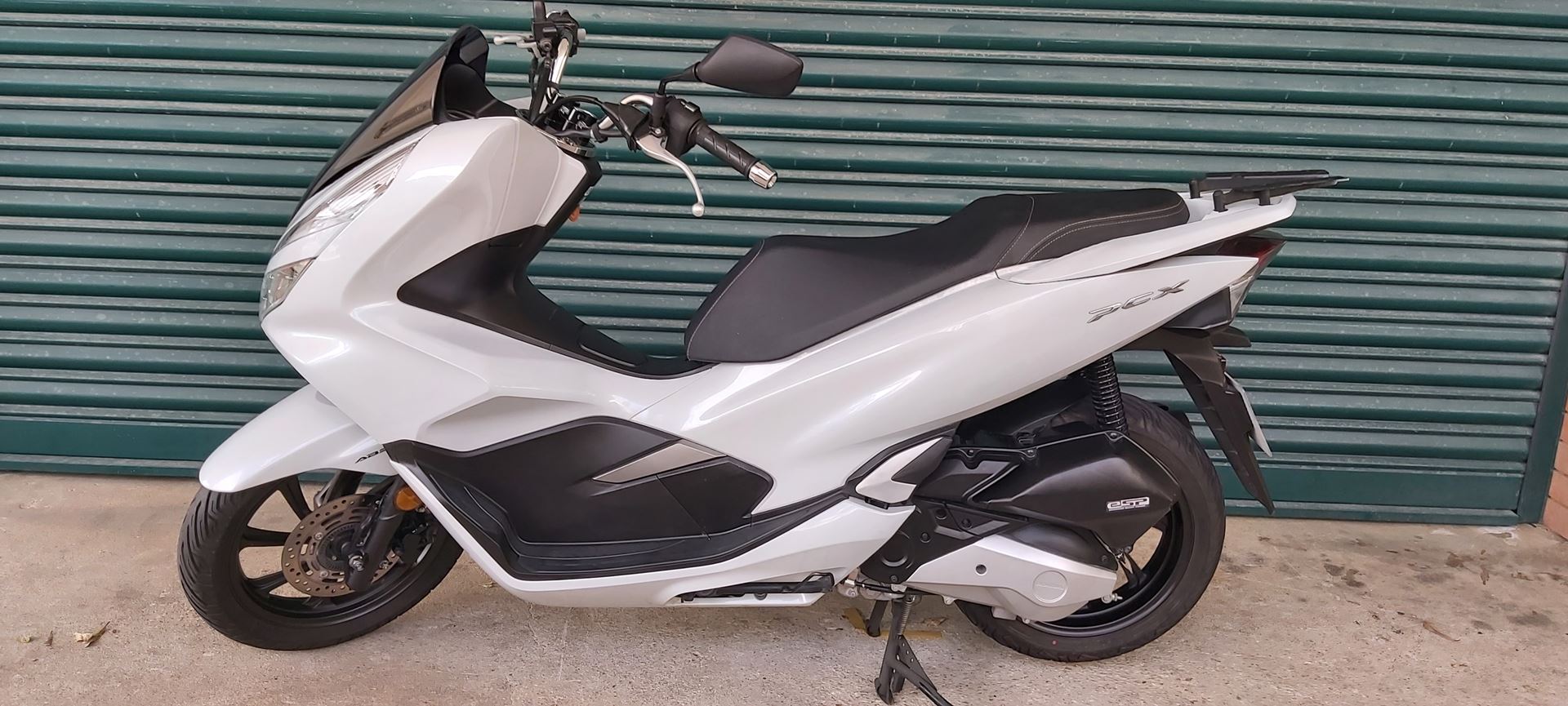 Скутер honda pcx 125