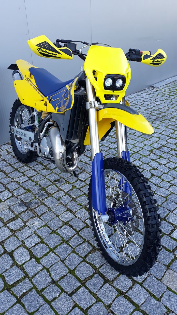 Husqvarna WRE 125  Moto Usada Preço € 2.950,00 - P27002 