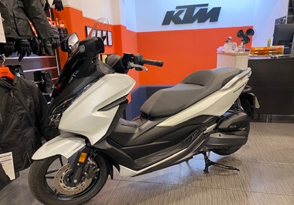 Honda Forza 125