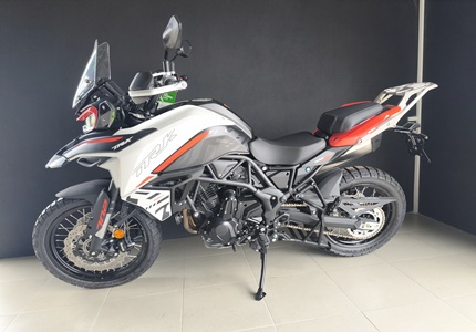 Benelli TRK 702 X