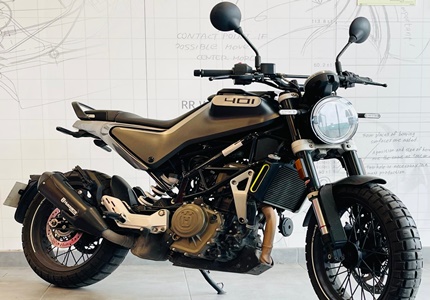 Husqvarna 401 Svartpilen