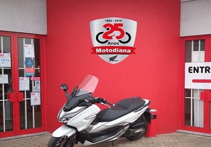 Honda Forza 300