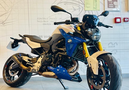 BMW F900R