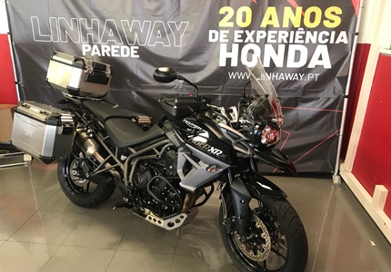 Triumph Tiger 800