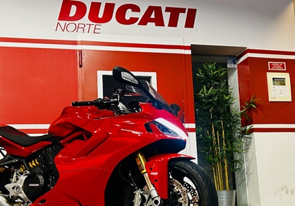 Ducati Supersport 950 S