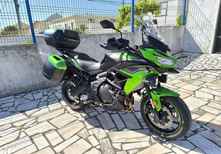 Kawasaki Versys 650 grand tourer