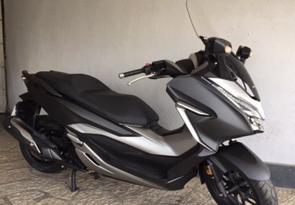 Honda Forza 300