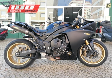 Yamaha YZF R1 1000