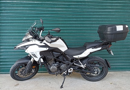 Benelli TRK 502