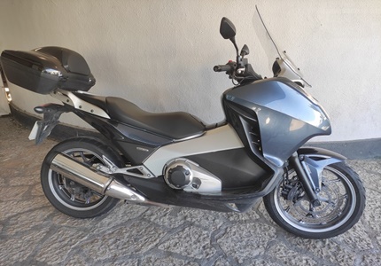 Honda Integra 700 D