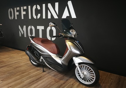Piaggio Beverly 300