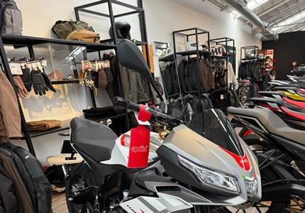 Aprilia Tuono 125
