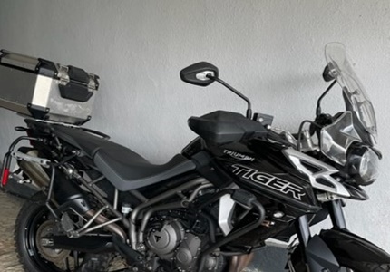 Triumph Tiger XRX800