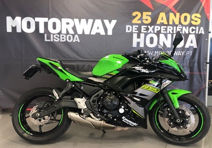 Kawasaki Ninja 650 KRT