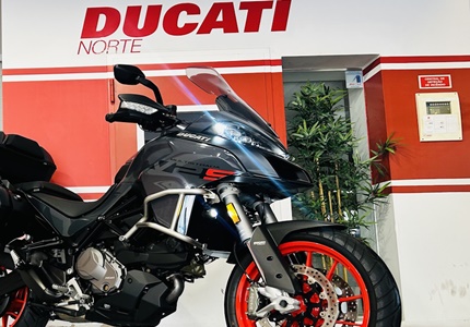 Ducati Multistrada V2 S Street Grey