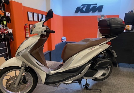Piaggio Medley 125