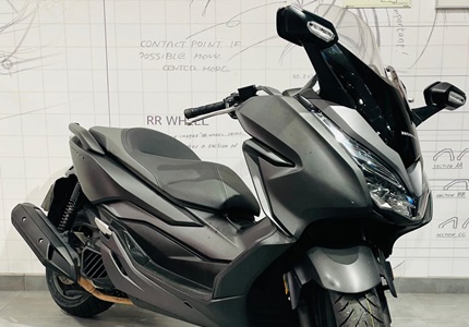 Honda Forza 125