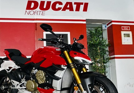 Ducati Streetfighter V4 S