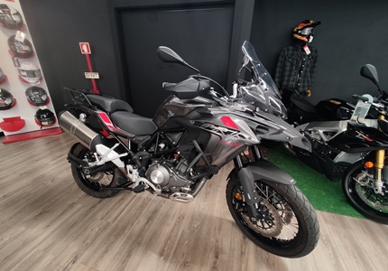 Benelli 502 TRK