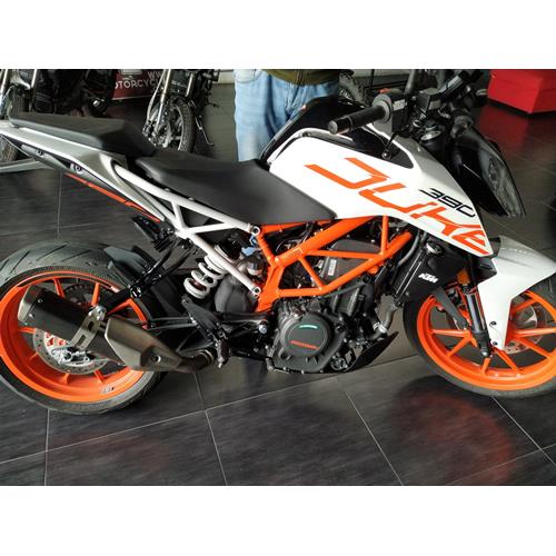 KTM DUKE 390