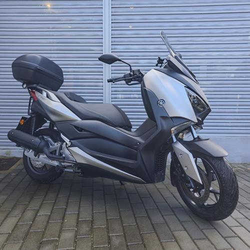 Yamaha X-Max 125