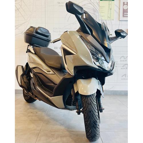 Honda Forza 350