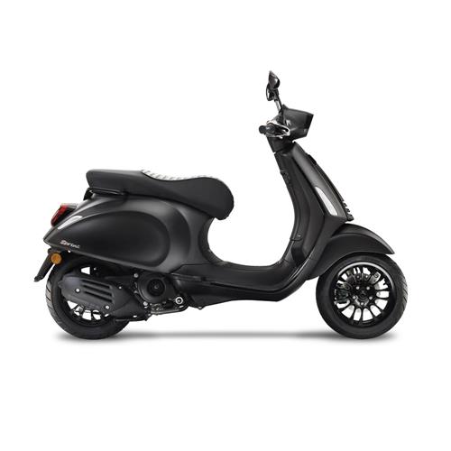Vespa Sprint 125 Notte