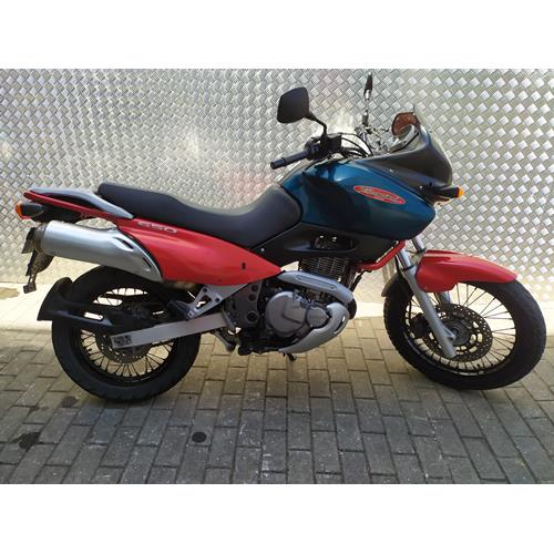 Suzuki XF XF650 FREEWIND