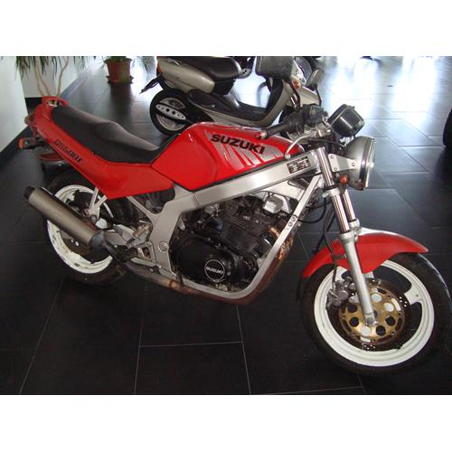Suzuki GS 500