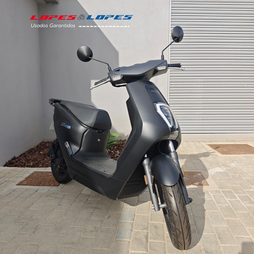 Honda EM1 e