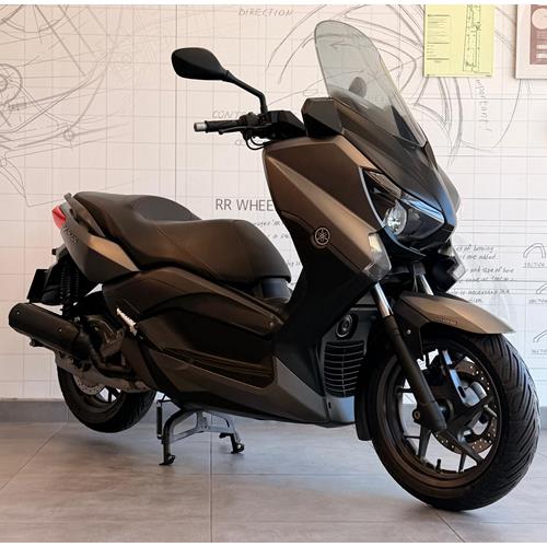 Yamaha X-Max 125