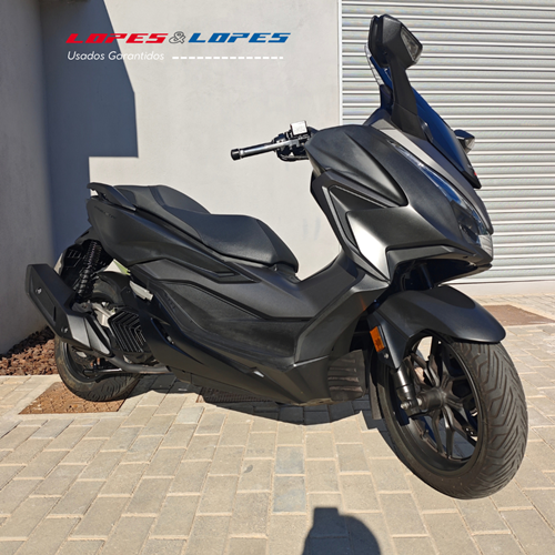 Honda Forza 125