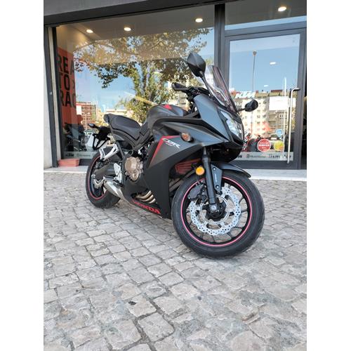 Honda CBR 650- F