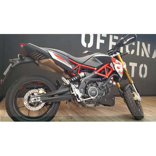 Aprilia Dorsoduro 900