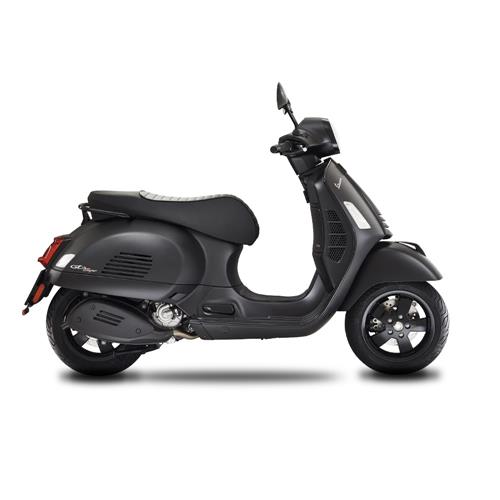 Vespa GTS 300 HPE Notte