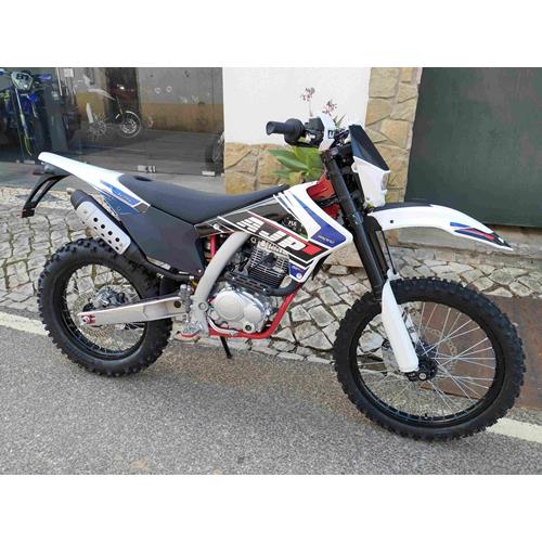 AJP SPR 125 Enduro
